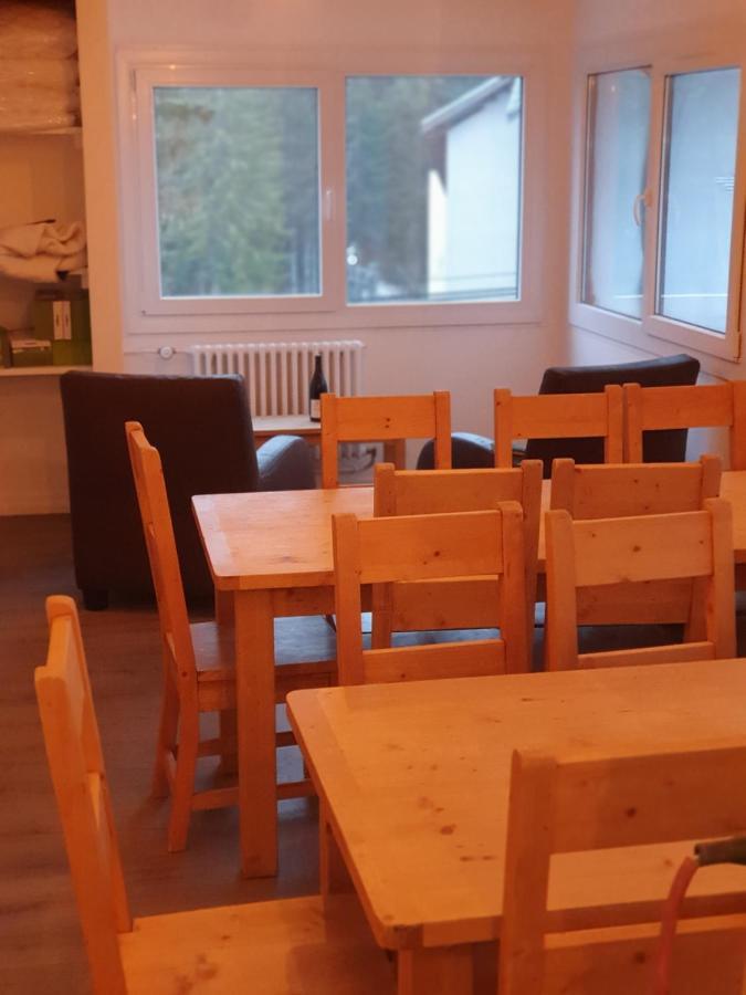 Chalet Jaune Charmant Som Sarcenas Eksteriør bilde